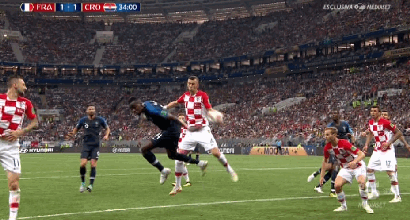 IL RIGORE DEL 2-1 DELLA FRANCIA: MANI DI PERISIC