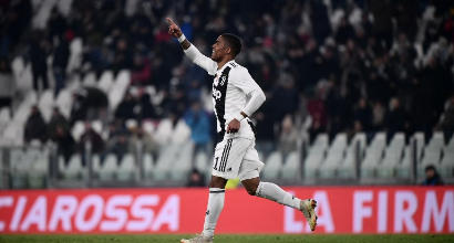 La Juve fa muro: no ai 60 mln dello United per Douglas Costa