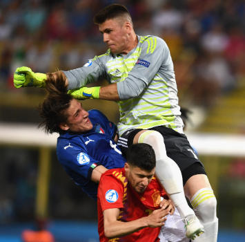 Twitter @azzurri