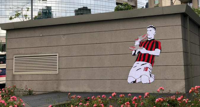 Piatek diventa arte sui muri di Milano