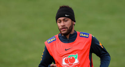 Neymar e l'accusa di stupro: spunta un video girato in hotel