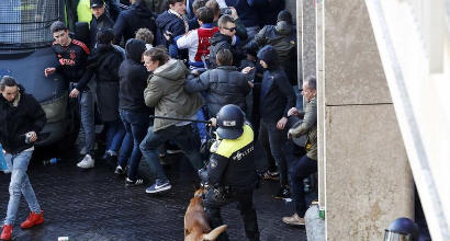 Juve-Ajax: fermati tifosi olandesi in possesso di armi e petardi